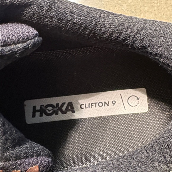 HOKA Clifton 9 Black 11D - Picture 4 of 7